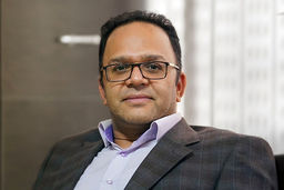 قهرمان‌پور: اگر ایران راه حل میانه پیدا کند، اروپا و آمریکا استقبال می کنند