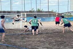 آغاز مرحله نخست لیگ برتر هندبال ساحلی در انزلی