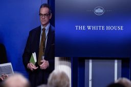 مایکل آنتون که در راس تیم کارشناسان مذاکره کننده آمریکا در روز شنبه 26 آوریل خواهد بود، کیست؟ انتخاب او به چه معناست؟