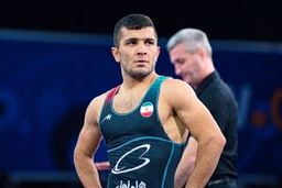 استقلال قم با تیمی پرستاره راهی نیمه‌نهایی لیگ برتر فرنگی شد
