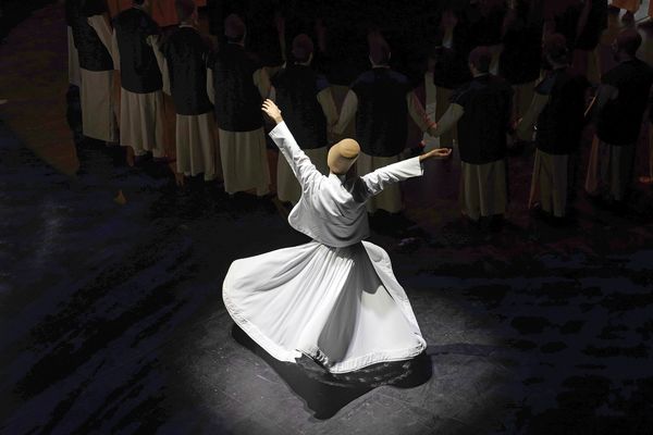 تاراج حـافظه/کالبدشکافی ژئوپلیتیکِ  تصاحب میراث تمدنی ایران در عصر پساحقیقت