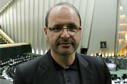 نماینده مجلس: آمریکا در نهایت زیر بار خواسته‌های ما می‌رود