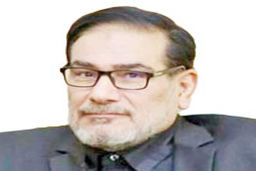 شمخانی: وزیر خارجه ایران با اختیارات کامل برای مذاکره غیرمستقیم با امریکا، راهی عمان است