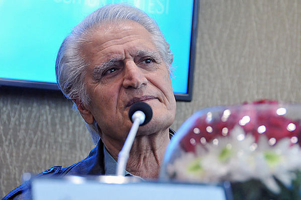 به سمت زیبایی نه قانون/از نظر پژمان اگر آکوردی زیباتر صدا می‏داد مهم نبود قاعده چه می‌‏گوید