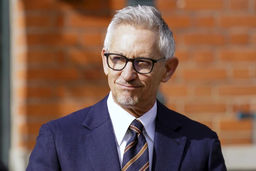 خداحافظی اشکبار لینه‌کر از بی‌بی‌سی