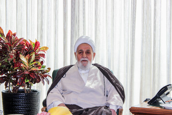 تبار‌کُشی /به بهانۀ حملات اخیر رادیکال‌ها به اصول‌گرایان کهنه‌کار