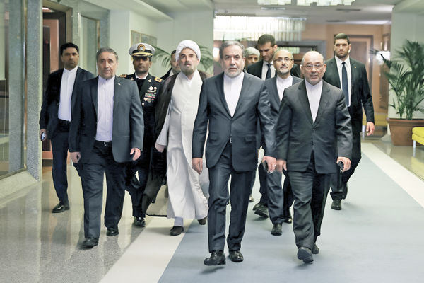 داریل کیمبال مدیر اجرایی انجمن کنترل تــسـلیحات، در گفت‌وگو با «هم‌‏میهن» تشریح کرد:نقشه راه توافق هـسته‏‌ای جدید