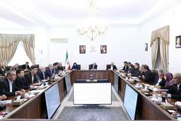 عارف: احیای دریاچه ارومیه یک طرح فراملی و حیثیتی است
