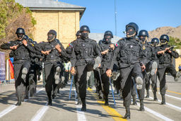 به مناسبت هفتۀ پلیس/از زور تا اقتدار