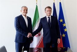 ماکرون: ایران هرگز نباید به سلاح اتمی دست یابد
