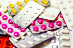 همراه داشتن این داروها در حج ممنوع شد + لیست 