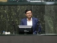 نماینده مجلس: انحلال بانک آینده نشانه اراده دولت برای مقابله با بانک‌های آسیب‌زا است