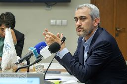 رای اعتماد در روز های جنگ/سید علی مدنی زاده با 171 رای موافق وزیر امور اقتصادی و دارایی شد