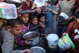 هشدار نماینده روسیه درباره وضعیت غزه/ کمکهای ورودی بسیار محدود است