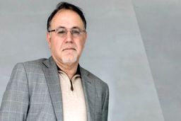 روایت علیرضا علوی‌تبار از دروغ و ابتذال‌ سیاست‌ورزی