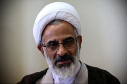 نماینده ولی فقیه در سپاه: اجازه نمی‌دهیم دست دشمنان‌مان به ولی فقیه‌مان برسد