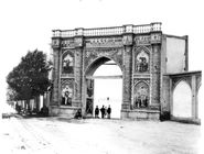 روشنفکری ایران و یک سندروم قدیمی/ معیار سنجش هر مصلحی باید میزان التزام او به حکومت قانون و احترام به نهادهای پشتیبان حقوق شهروندان باشد