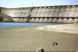 تهران در آستانه «روز صفر آبی»؛ سدهای پنجگانه خالی از آب