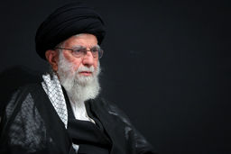 پیام تسلیت رهبر انقلاب به معاون رئیس‌جمهور