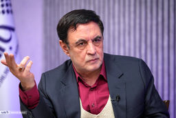 ناصر ایمانی: مکانیسم ماشه صرفاً جنبه سیاسی و اقتصادی دارد