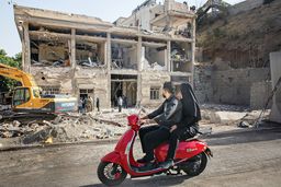 بررسی وضعیت زندان اوین یک هفته پس از حمله اسرائیل و شرایط زندانیان منتقل‌شده/نگران زندانیان