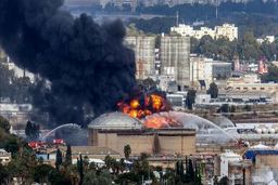 نشت مواد خطرناک از پالایشگاه حیفا پس از حملات موشکی ایران  