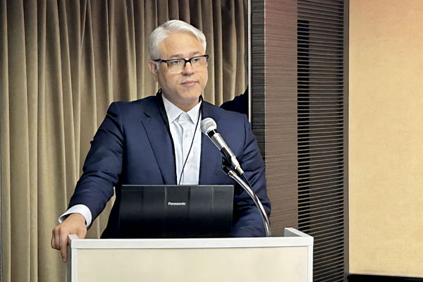 قدر دانستن یک فرصت ملی/احسان چیت‌‏ساز معاون سیاست‏گذاری و برنامه‌‏ریزی توسعه فاوای وزارت ارتباطات از اقدامات این وزارتخانه برای حل مشکلات پلتفرم‏‌های تبادل رمزارز می‌گوید