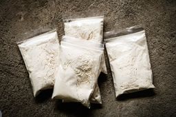 ماموران انتظامی رودان محموله هروئین را متوقف کردند