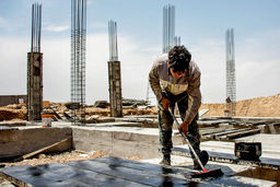 ﯾﮏ ﺟﺮﯾﺎن اﻗﺘﺼﺎدی ﺧﺎﻣﻮش/گزارش پژوهشی درباره روی دیگر زندگی مهاجران افغانستانی در ایران