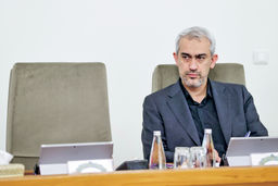 برنامه‌‏های روزگار تعلیق/مدنی‌زاده وزیر اقتصاد، واگذاری مالکیت و مدیریت همزمان به بخش خصوصی را جزو اولویت‏‌های خود دانست